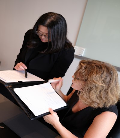 Juridisk rådgivning om aftaler for virksomheder – People Vision